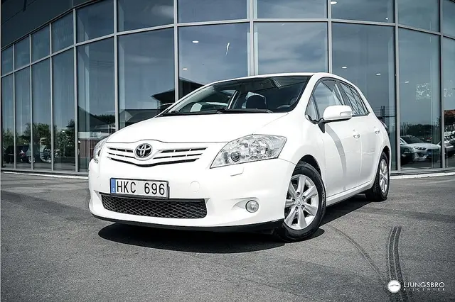 Toyota Auris 5-dörrar 1.4 D-4D 90hk